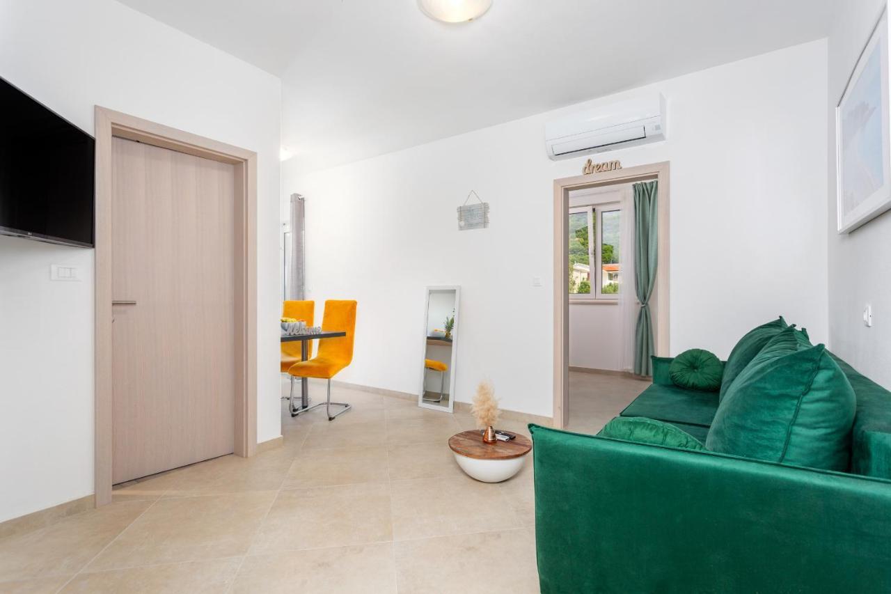 Divine Apartments Baška Esterno foto
