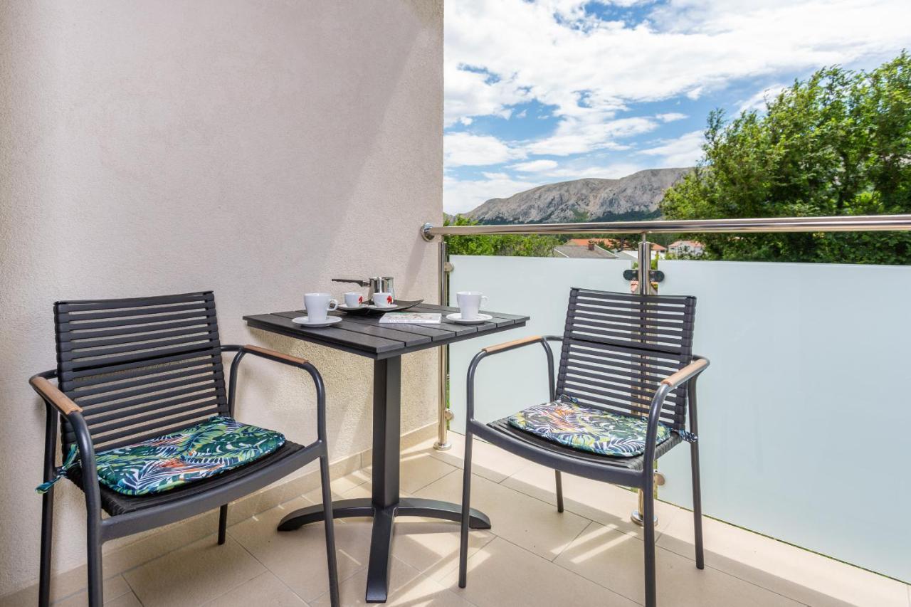 Divine Apartments Baška Esterno foto