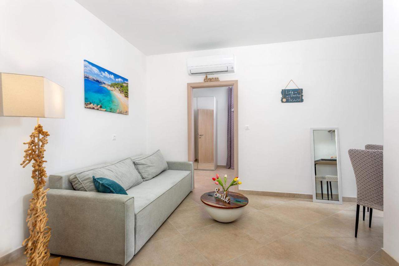 Divine Apartments Baška Esterno foto
